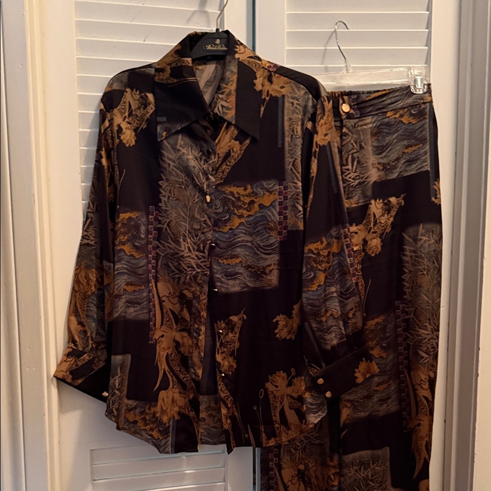 Beulah Black and Brown Patterned Blouse and Pants